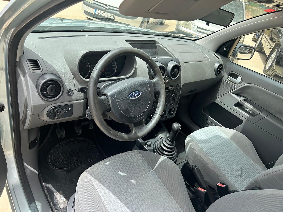 FORD FUSION TREND 1.4 TDCI SPANISH LHD IN SPAIN 68000 MILES SUPERB 2004